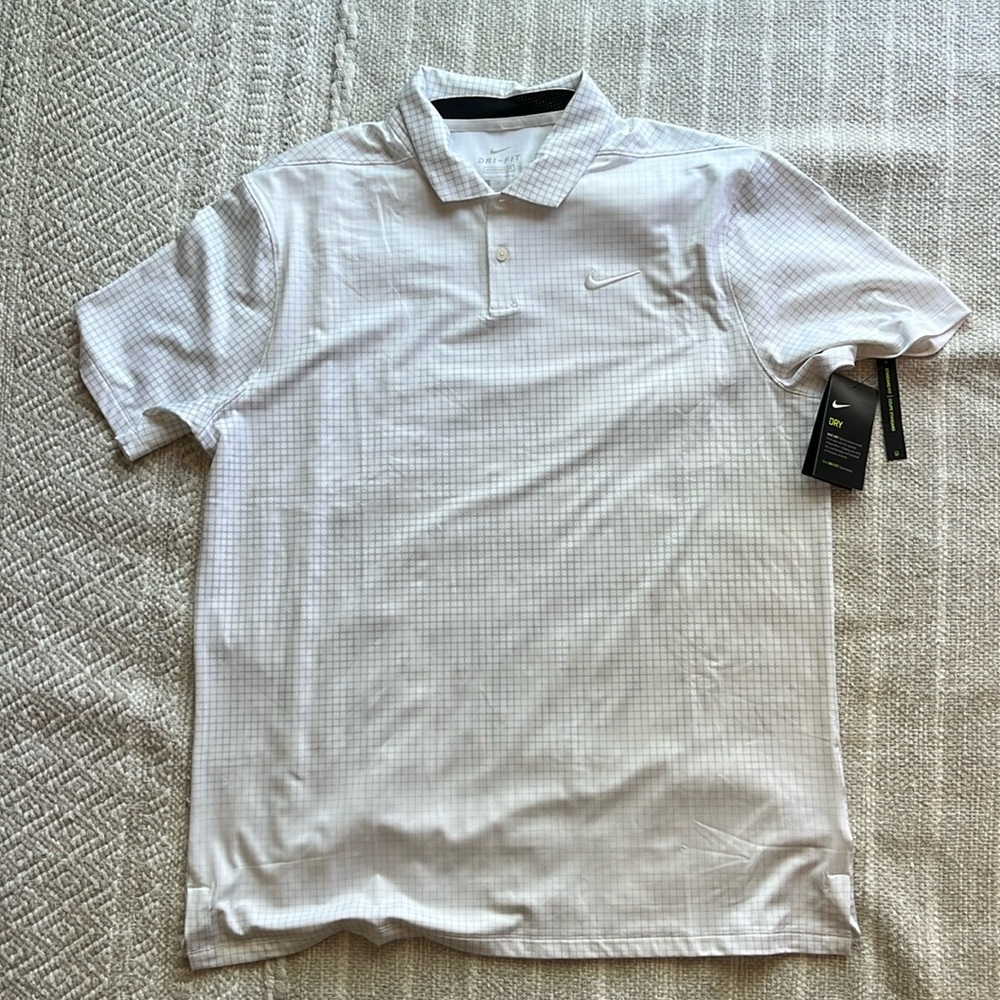 Nike Dry Fit Men’s Golf Shirt, standard fit sz L